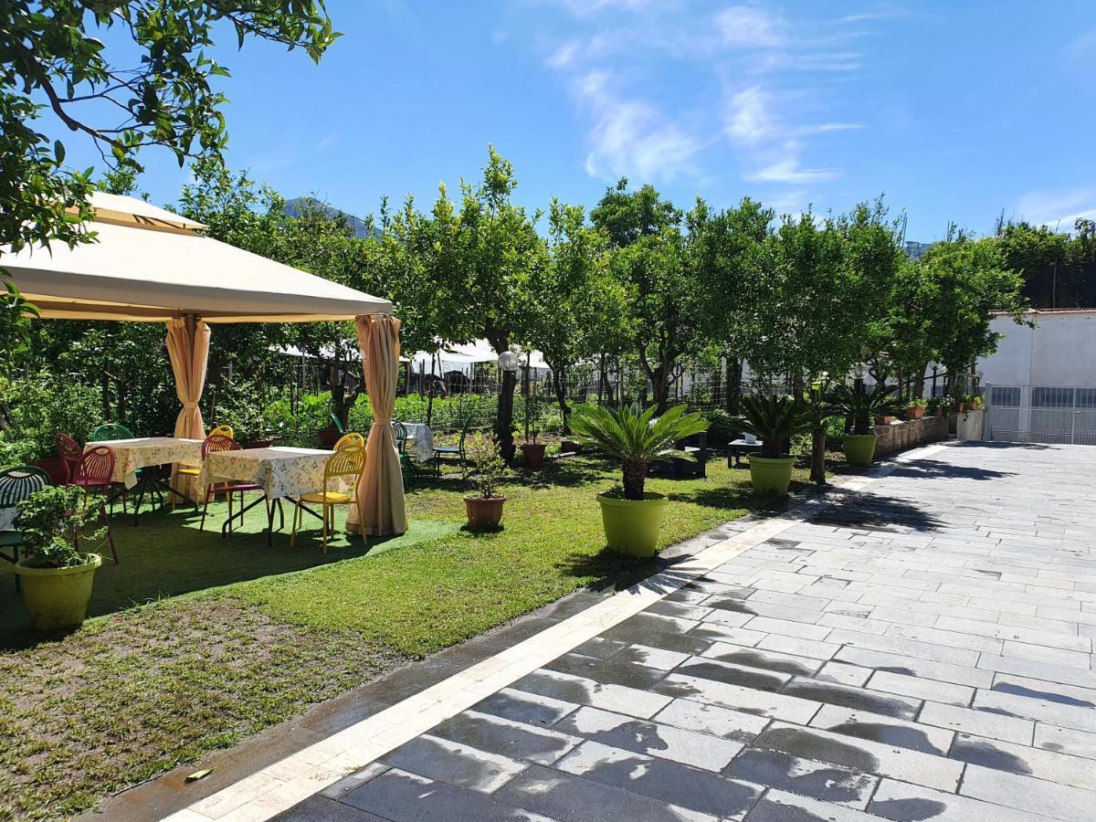 Bed and Breakfast Casa Aristide Sant'Agnello Exterior foto